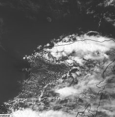 GOES19322017165bkArrL
