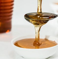 honey-1006972_1920