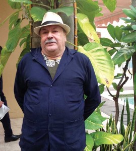José Urzaiz Ancona, Jardinero del hotel Wyndham 